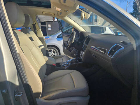 2013 Audi Q5 2.0T quattro Premium Plus