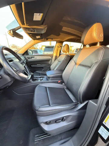 2020 Volkswagen Atlas Cross Sport SE 4Motion