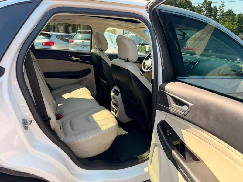 2016 Ford Edge Titanium