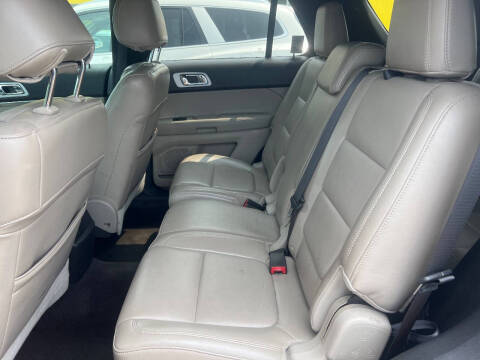 2011 Ford Explorer XLT