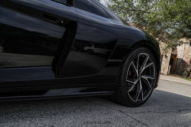 2023 Audi R8 5.2 V10 performance