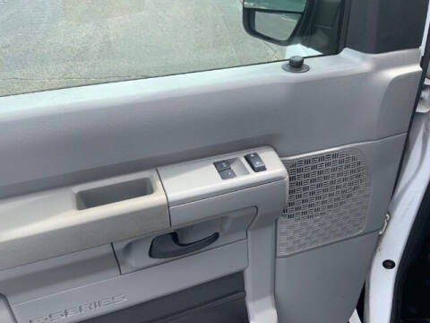 2014 Ford E-Series E-250