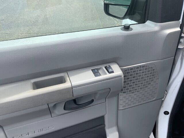 2014 Ford E-Series E-250