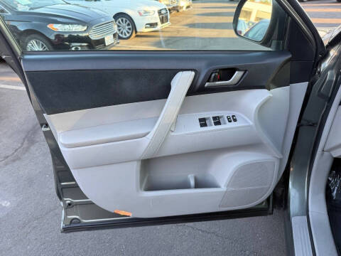 2012 Toyota Highlander