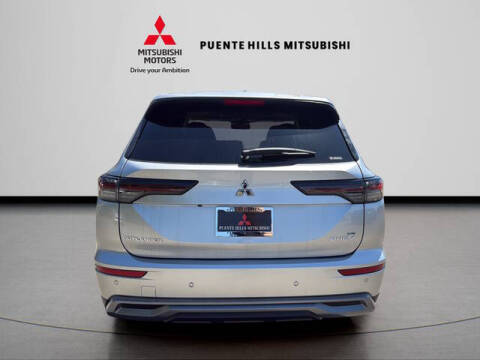 2026 Mitsubishi Outlander PHEV SE