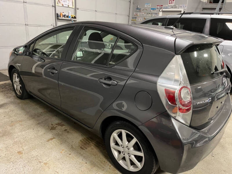 2012 Toyota Prius c Four