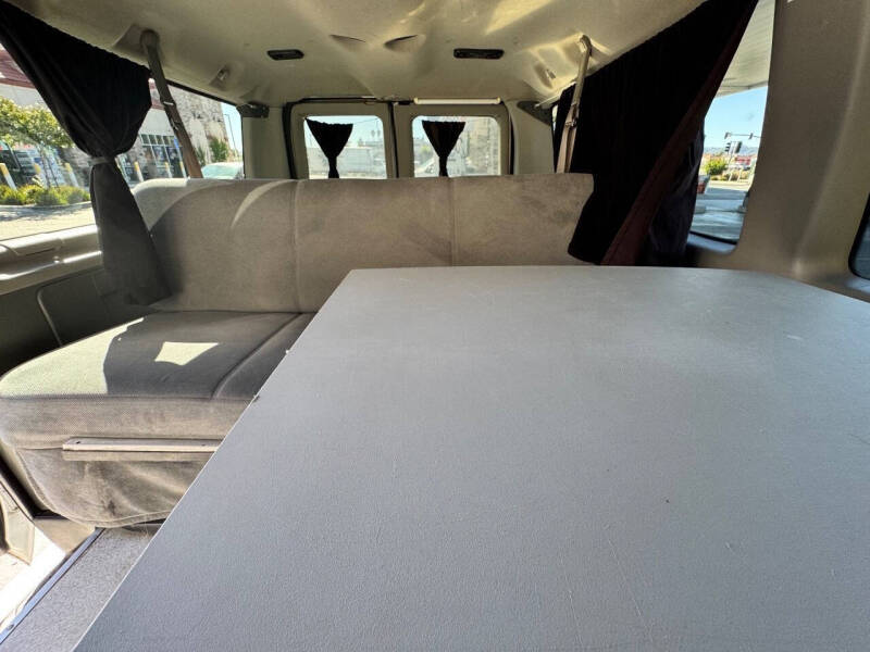 2013 Ford E-Series E-150 XLT