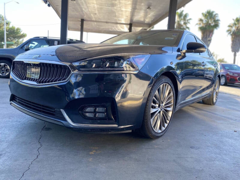 2017 Kia Cadenza Limited