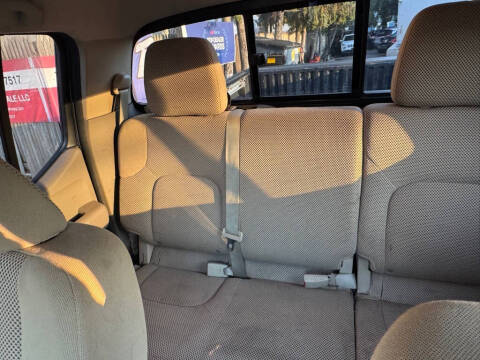 2014 Nissan Frontier SV