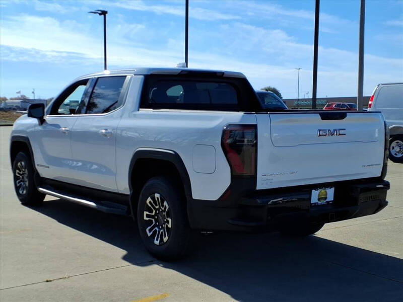 2026 GMC Sierra EV Elevation
