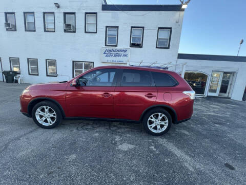 2015 Mitsubishi Outlander SE