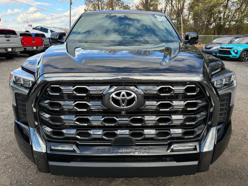 2022 Toyota Tundra Platinum photo 4