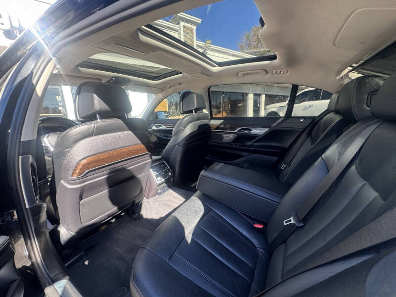 2020 BMW 7 Series 740i xDrive