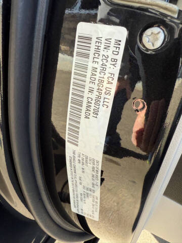 2023 Chrysler Pacifica Touring L