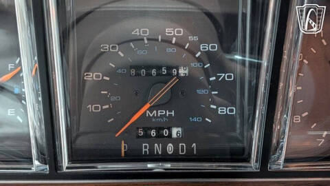 1988 Lincoln Town Car