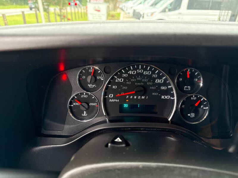 2025 Chevrolet Express 2500