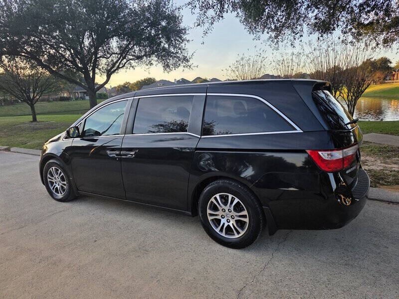 2011 Honda Odyssey EX-L w/DVD