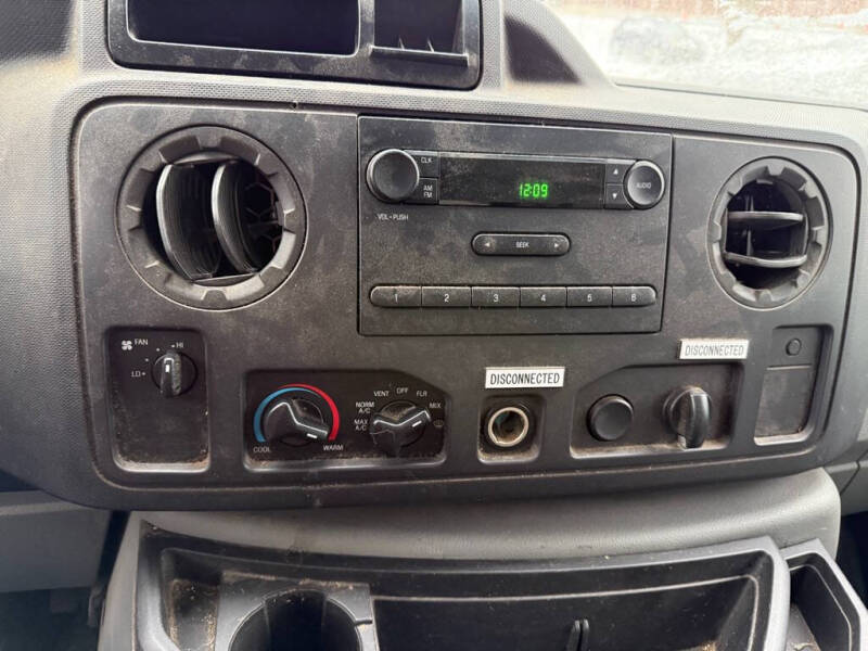 2010 Ford E-Series E-250