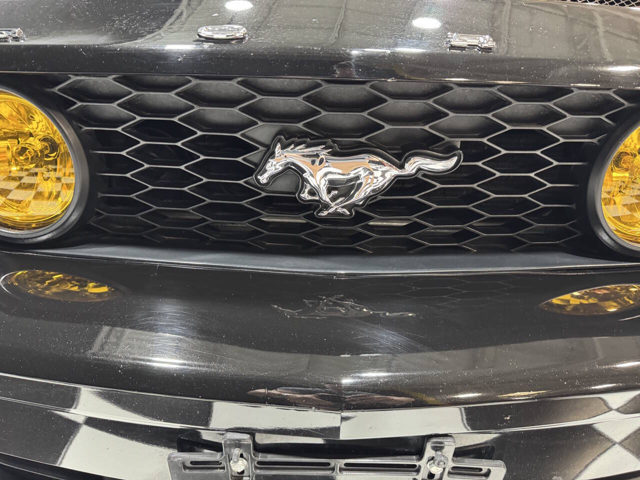 2008 Ford Mustang 30