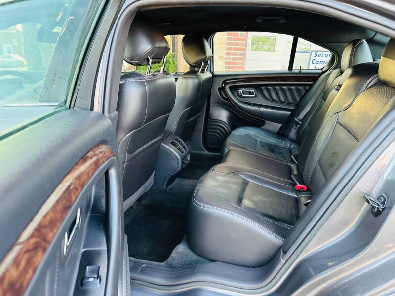 2014 Ford Taurus Limited