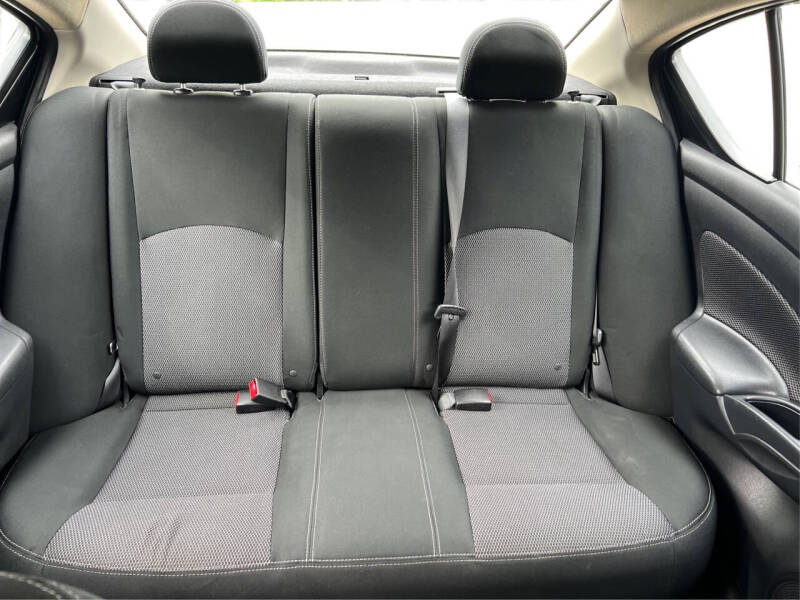 2019 Nissan Versa