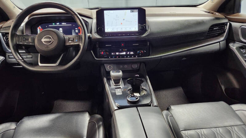 2023 Nissan Rogue Platinum