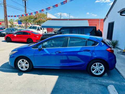 2017 Chevrolet Cruze LT Auto