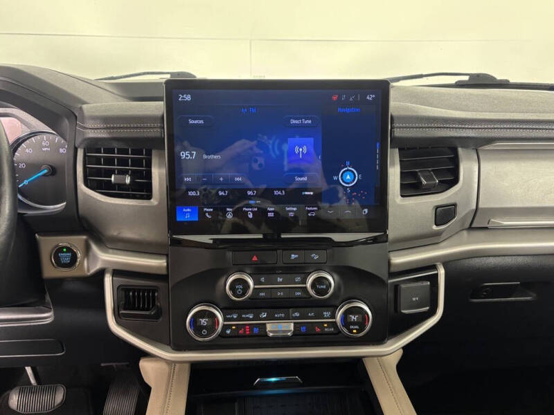 2023 Ford Expedition MAX XLT