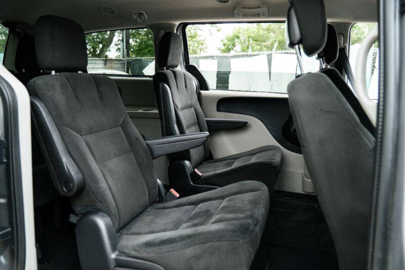 2016 Dodge Grand Caravan SXT