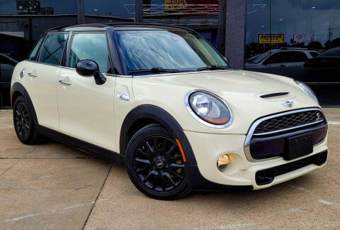 2016 MINI Hardtop 4 Door