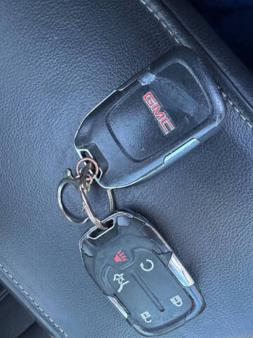 2018 GMC Acadia Denali