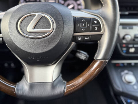 2017 Lexus ES 350