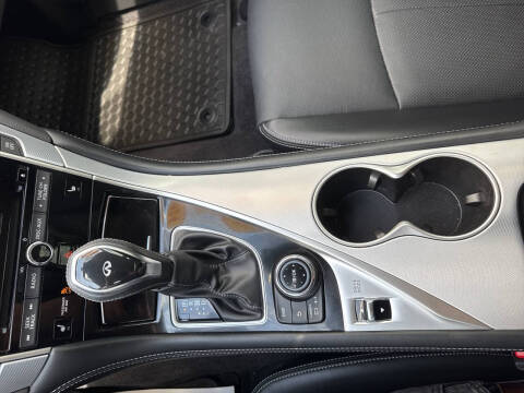 2024 Infiniti Q50 Luxe