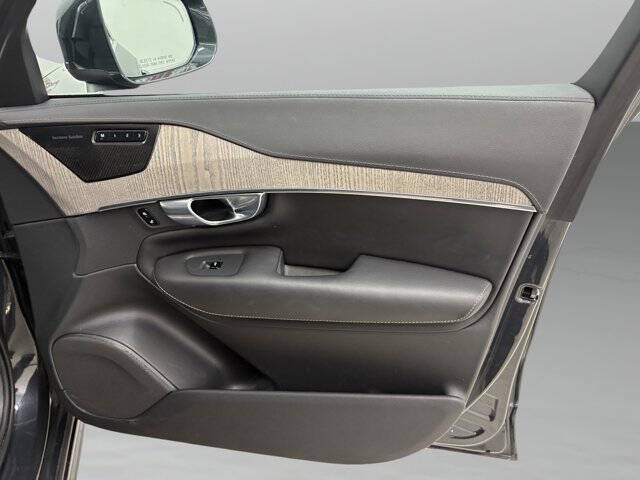 2021 Volvo XC90 Recharge T8 Inscription 6P