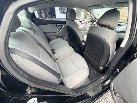 2012 Hyundai Elantra GLS