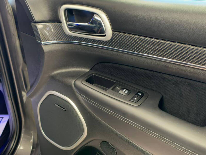 2020 Jeep Grand Cherokee SRT