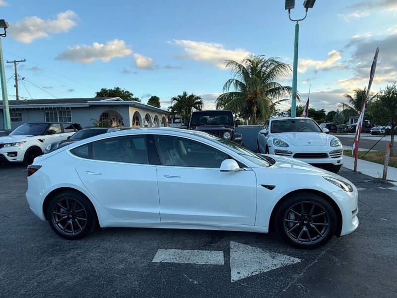 2020 Tesla Model 3 Long Range