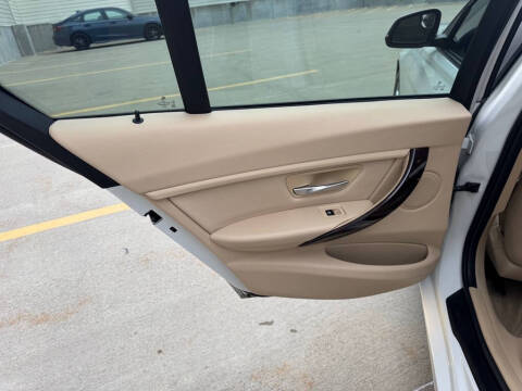 2014 BMW 3 Series 328i