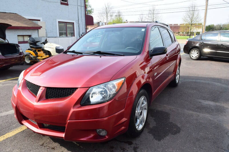2004 Pontiac Vibe for sale at L&J AUTO SALES in Birdsboro PA