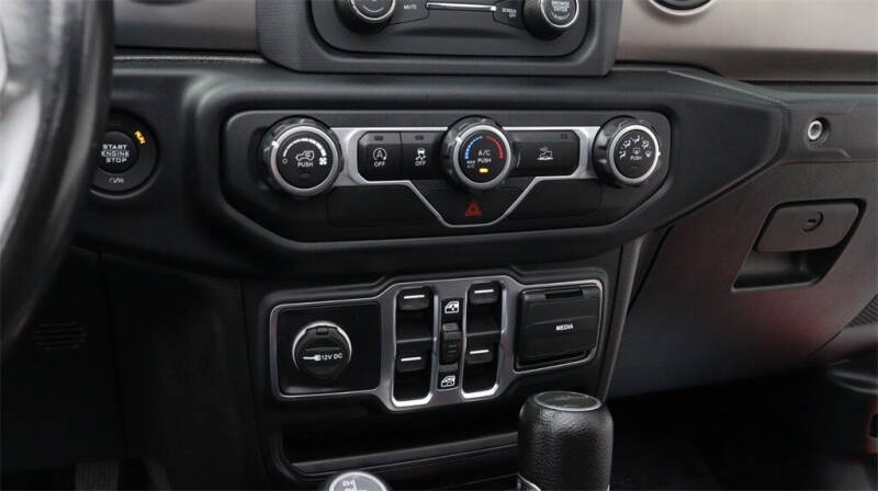 2020 Jeep Gladiator Sport