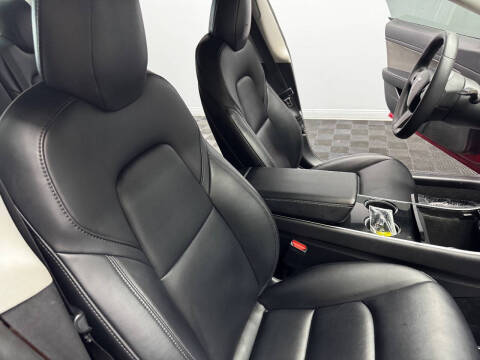 2020 Tesla Model 3 Standard Range Plus