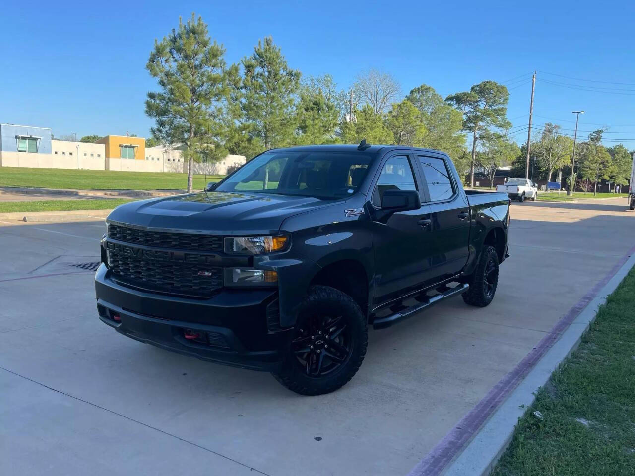 2020 Chevrolet Silverado 1500 for sale at MOTOR VILLAGE LLC in Houston, TX