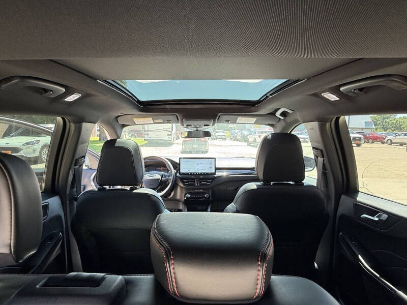 2026 Ford Escape ST-Line Select