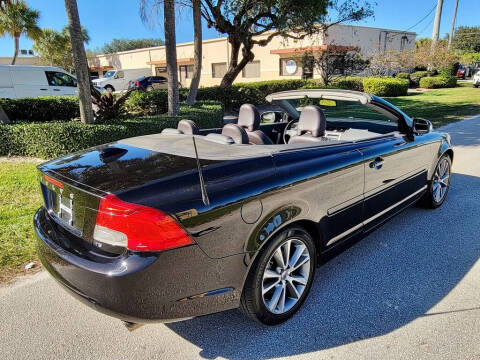 2011 Volvo C70 T5