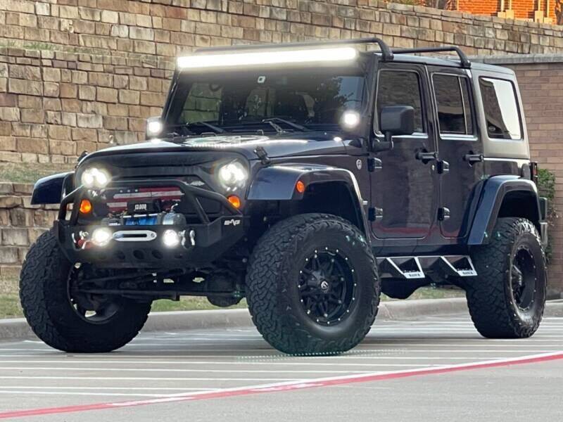 2013 Jeep Wrangler Unlimited for sale at Texas Select Autos LLC in Mckinney TX