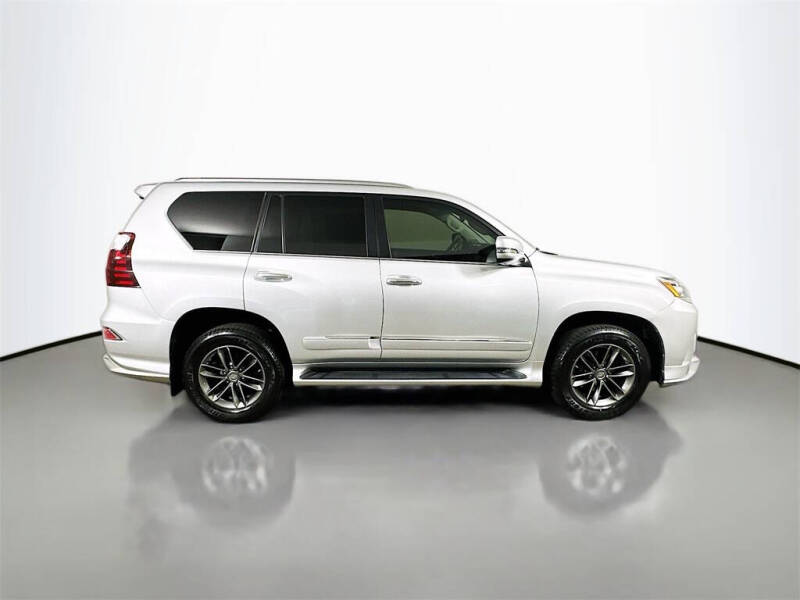 2019 Lexus GX 460