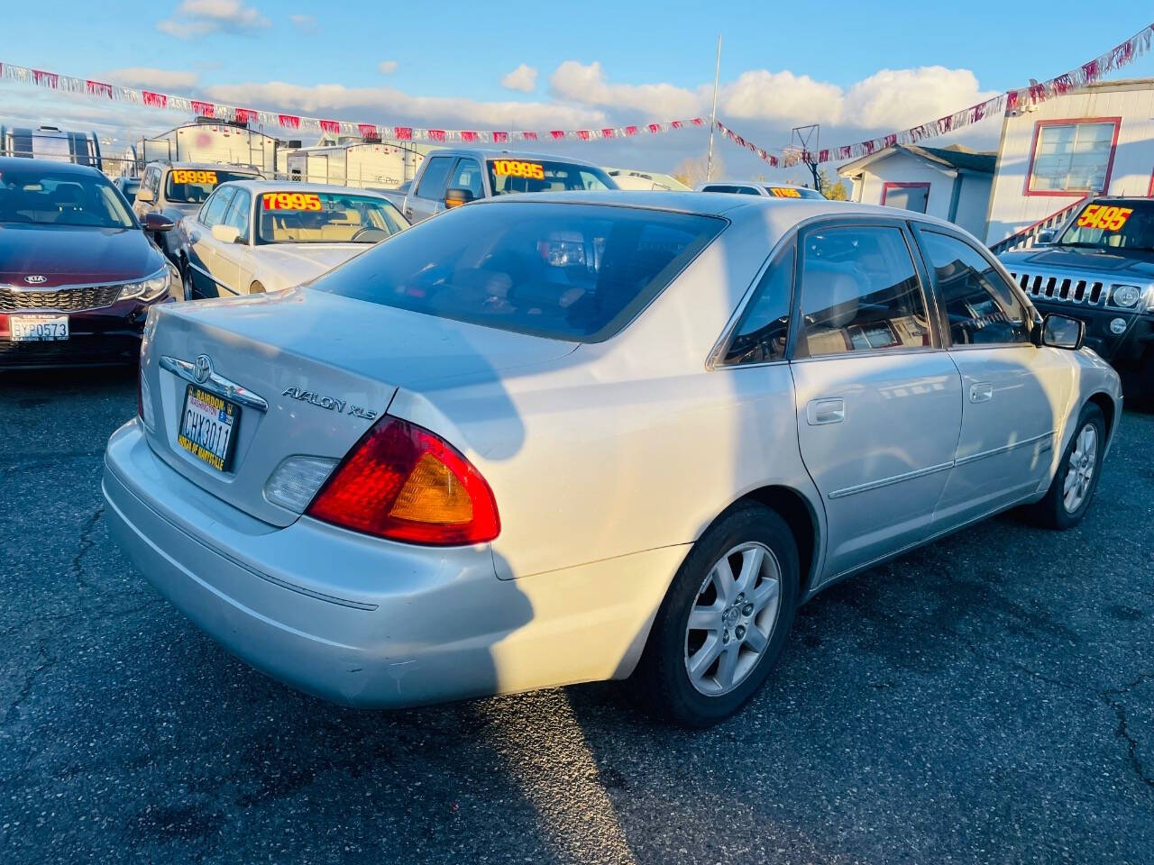 2001 Toyota Avalon for sale at New Creation Auto Sales in Everett, WA