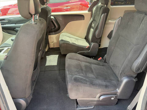 2016 Dodge Grand Caravan SXT Plus