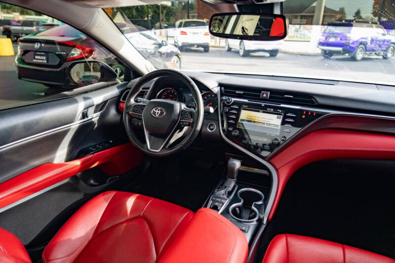 2019 Toyota Camry XSE V6