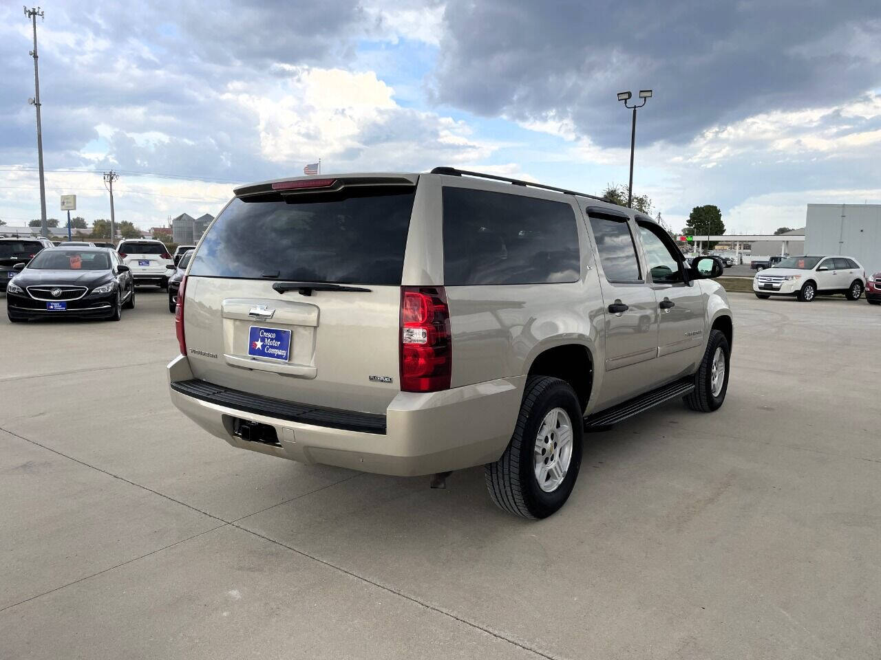 2007 Chevrolet Suburban for sale at Cresco Motor Company in Cresco, IA